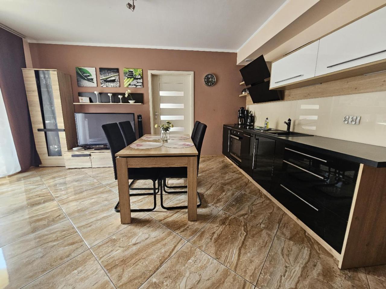 Apartment Pegaz & Aqua Marina Свиноуйсьце Экстерьер фото